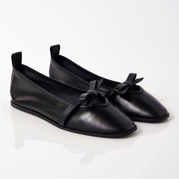 NIB FREE PEOPLE Mania Bow Ballerina Flats Black Leather. Size 8 - Picture 3 of 11